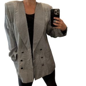 Vintage Worthington suit jacket shoulder pads, oversized houndstooth blazer